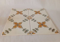Ensemble de 4 carreaux portugais vintage 15x15 cm en majolique authentique peints à la main