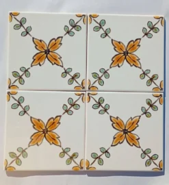 Ensemble de 4 carreaux portugais vintage 15x15 cm en majolique authentique peints à la main