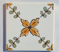 Ensemble de 4 carreaux portugais vintage 15x15 cm en majolique authentique peints à la main