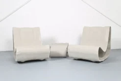 Ensemble de 2 chaises Loop et 1 table Loop Swisspearl/Eternit Willy Guhl