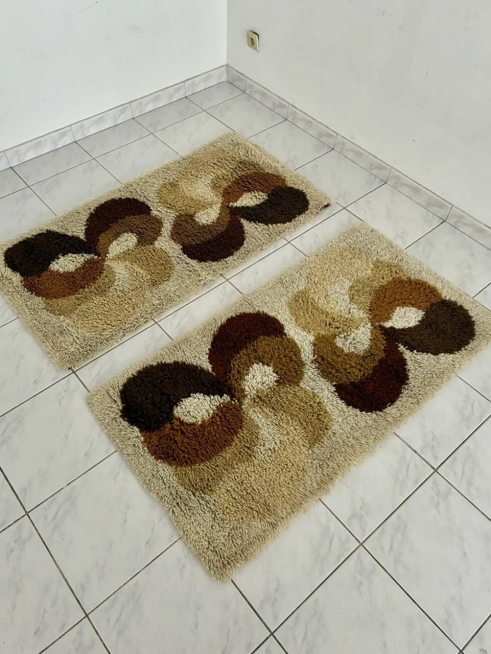 Ensemble de deux tapis Desso vintage