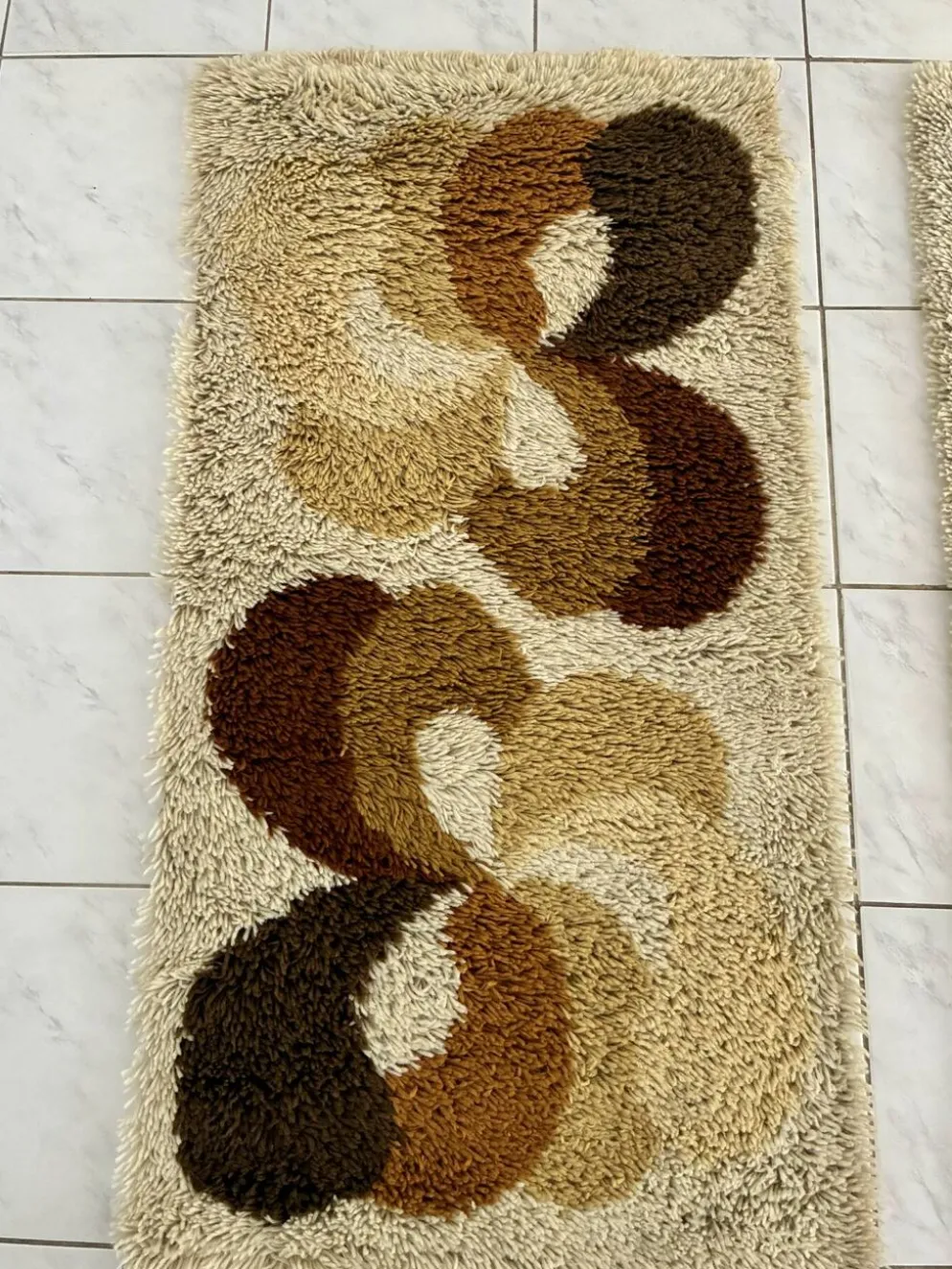 Ensemble de deux tapis Desso vintage