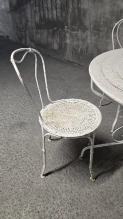 Ensemble de jardin en fer forgé, début du XXe siècle