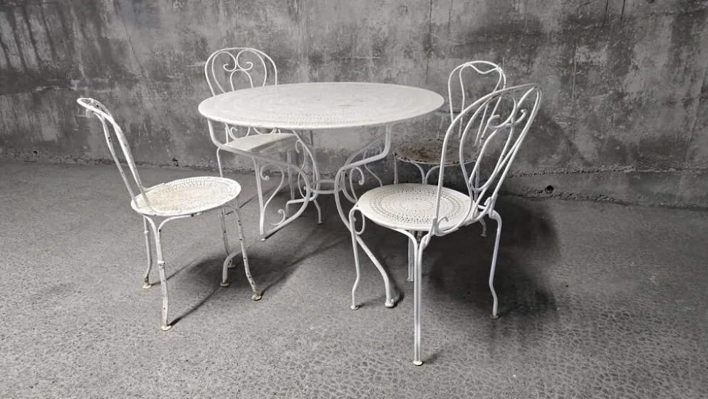 Ensemble de jardin en fer forgé, début du XXe siècle