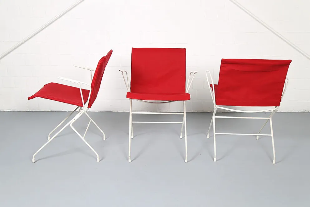 Ensemble de jardin vintage français des années 50 conçu par Raoul Guys (attribué) 3 chaises et une table.