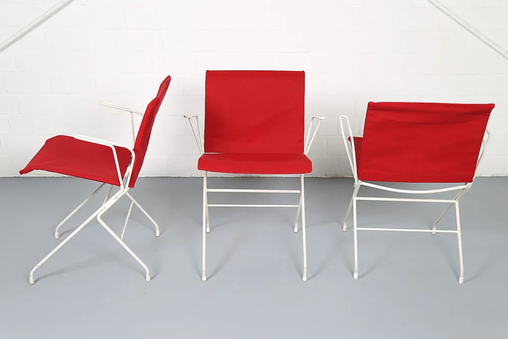 Ensemble de jardin vintage français des années 50 conçu par Raoul Guys (attribué) 3 chaises et une table.
