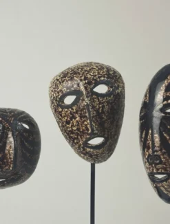 Ensemble de 3 masques en céramique des potiers d’Accolay