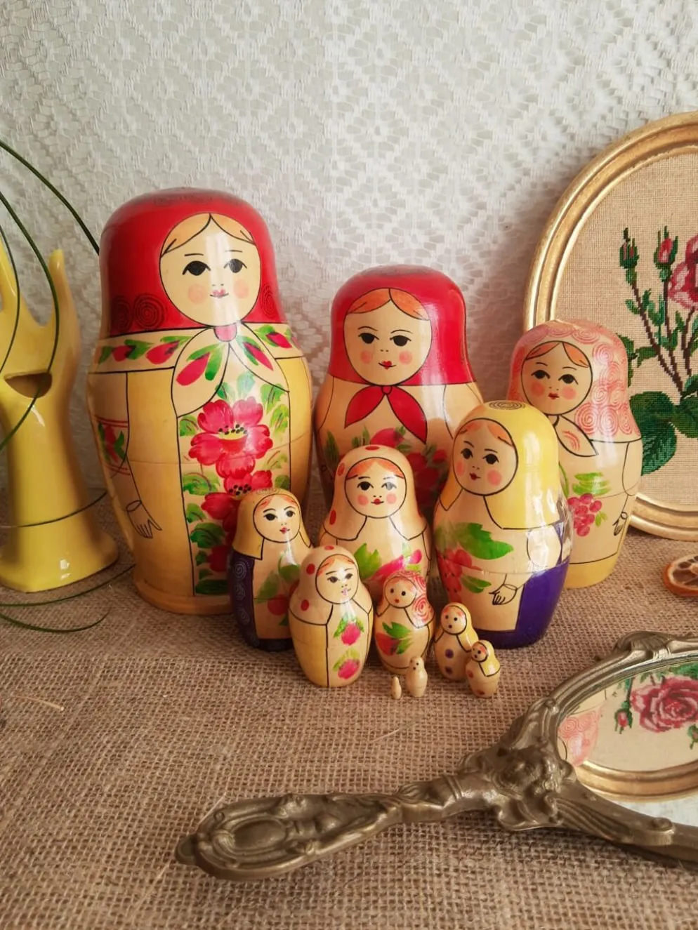 Ensemble de 12 poupées gigognes russes - vintage