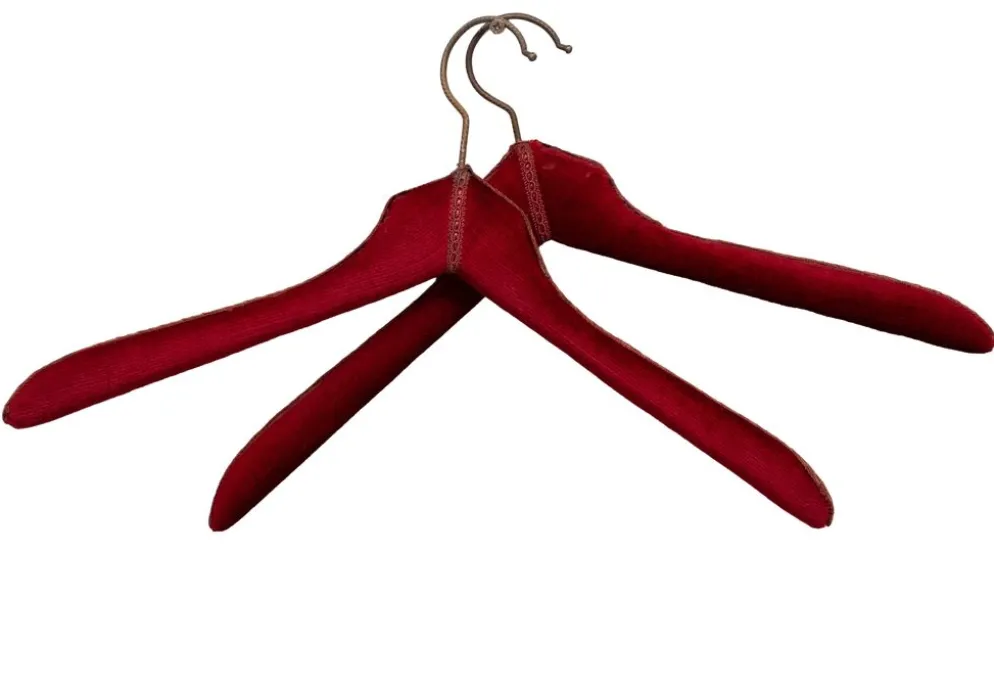 Ensemble de salle en velours rouge 7 pièces des années 1960