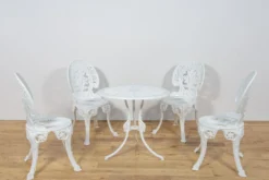 Ensemble de salle à manger de jardin en aluminium de style victorien, Royaume-Uni, années 1950
