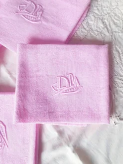 Ensemble de 5 serviettes anciennes roses