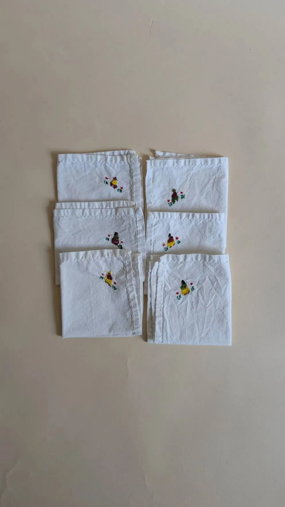 Ensemble de 6 serviettes brodées