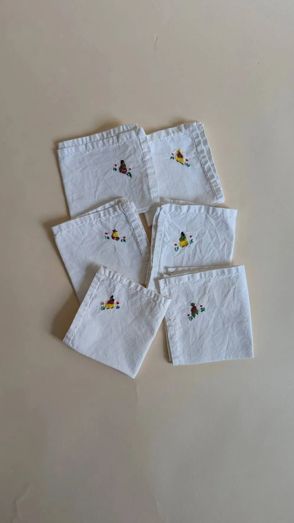 Ensemble de 6 serviettes brodées