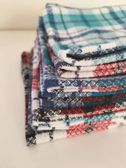 Ensemble de 12 serviettes vintage à carreaux – Rouge et turquoise