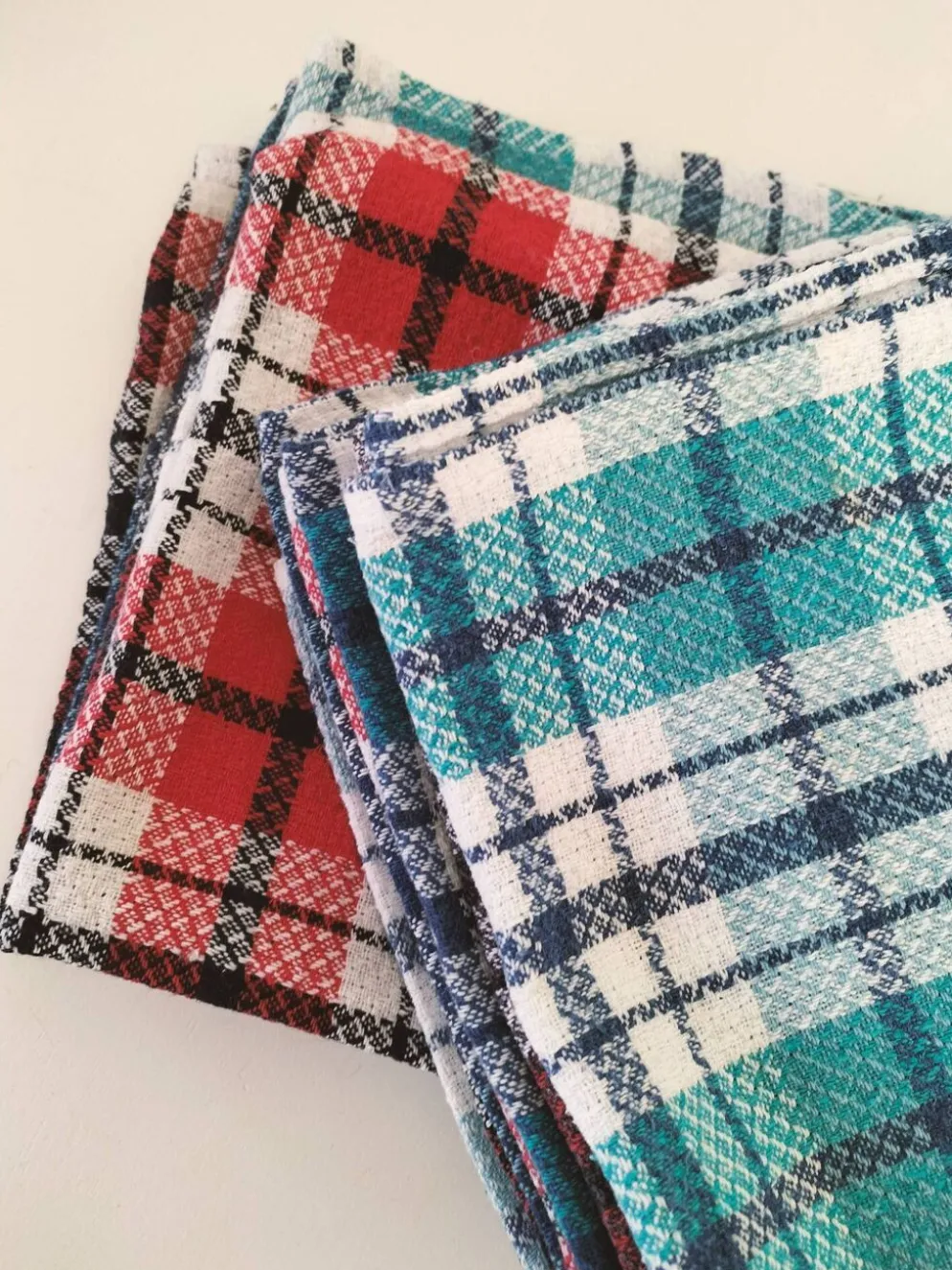 Ensemble de 12 serviettes vintage à carreaux – Rouge et turquoise