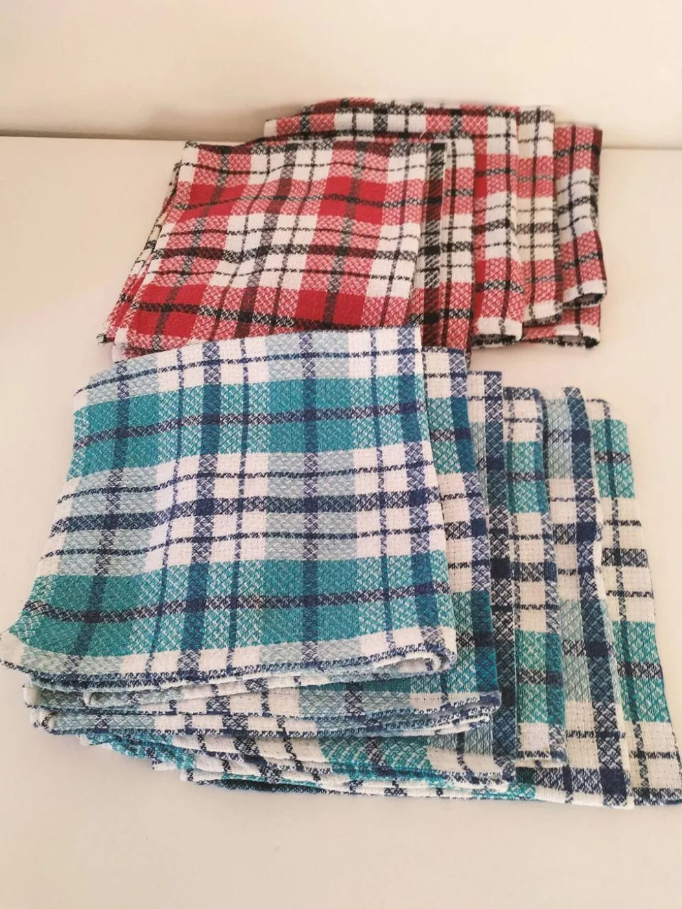 Ensemble de 12 serviettes vintage à carreaux – Rouge et turquoise