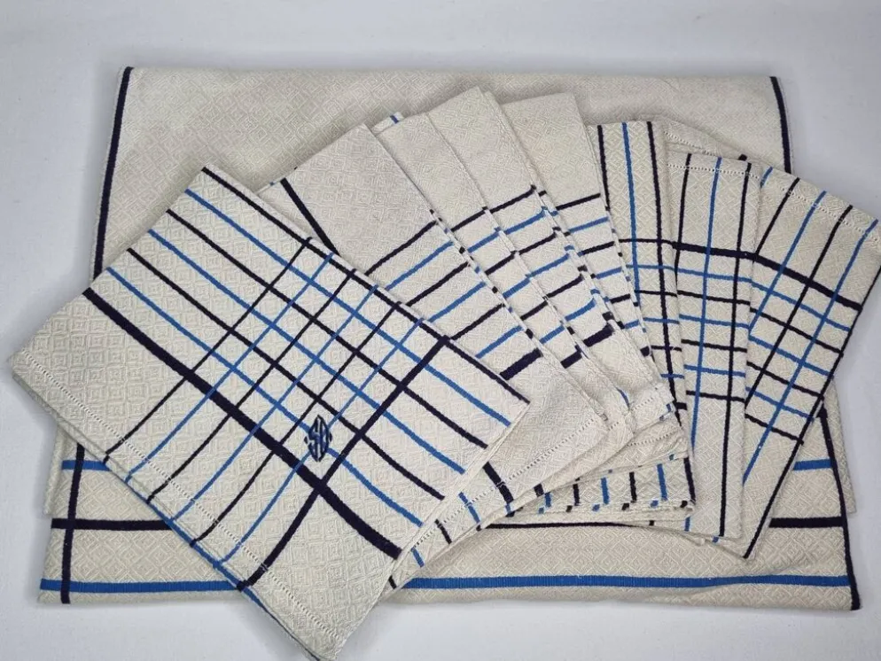 Ensemble de table vintage nappe damassée et 8 serviettes assorties brodées, motifs bleus et blancs