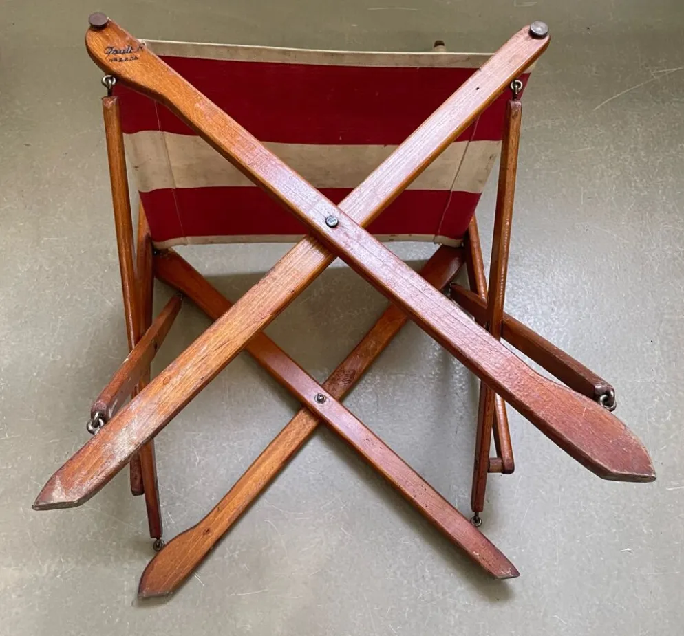 Ensemble de terrasse d'extérieur authentique français, 5 chaises et une table