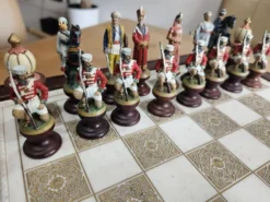 Ensembles d'échecs de collection Raj de Franklin Mint, années 1970.