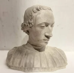 Epreuve en plâtre sculpté Buste d'un jeune homme XX siècle