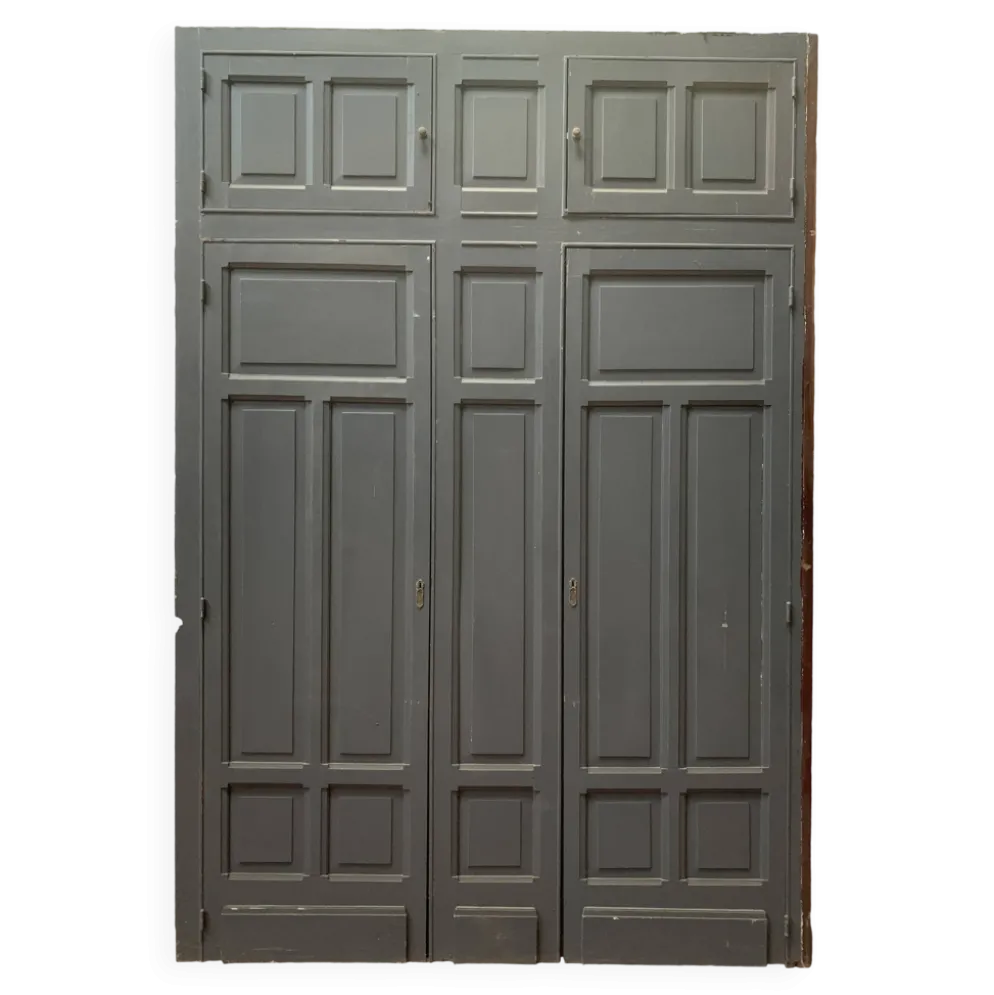 Façade de placard en hetre patiné Portes XX siècle