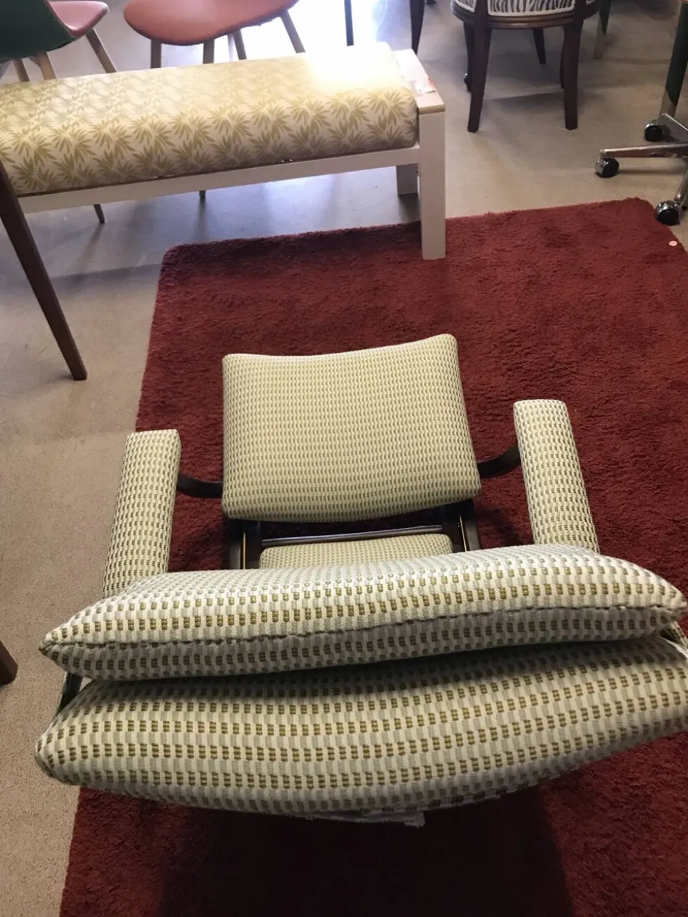 Fauteuil détente à bascule tissu compatible pour l extérieur