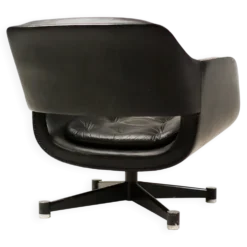 Fauteuil en cuir noir par Olli Mannermaa pour Finnart Ab, Finlande, 1970
