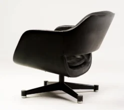 Fauteuil en cuir noir par Olli Mannermaa pour Finnart Ab, Finlande, 1970