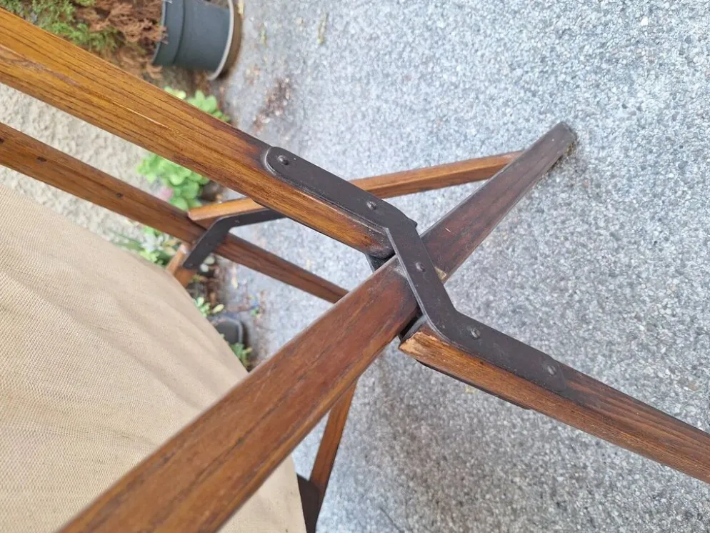 Fauteuil pliant modèle Tripolina en bois, fer et tissu pour Citterio, années 1970.