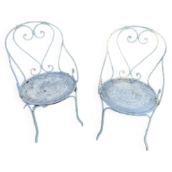 2 fauteuils en fer forgé anciens