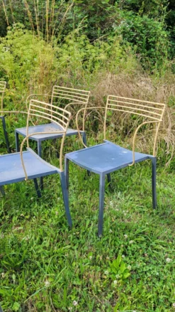 10 fauteuils 