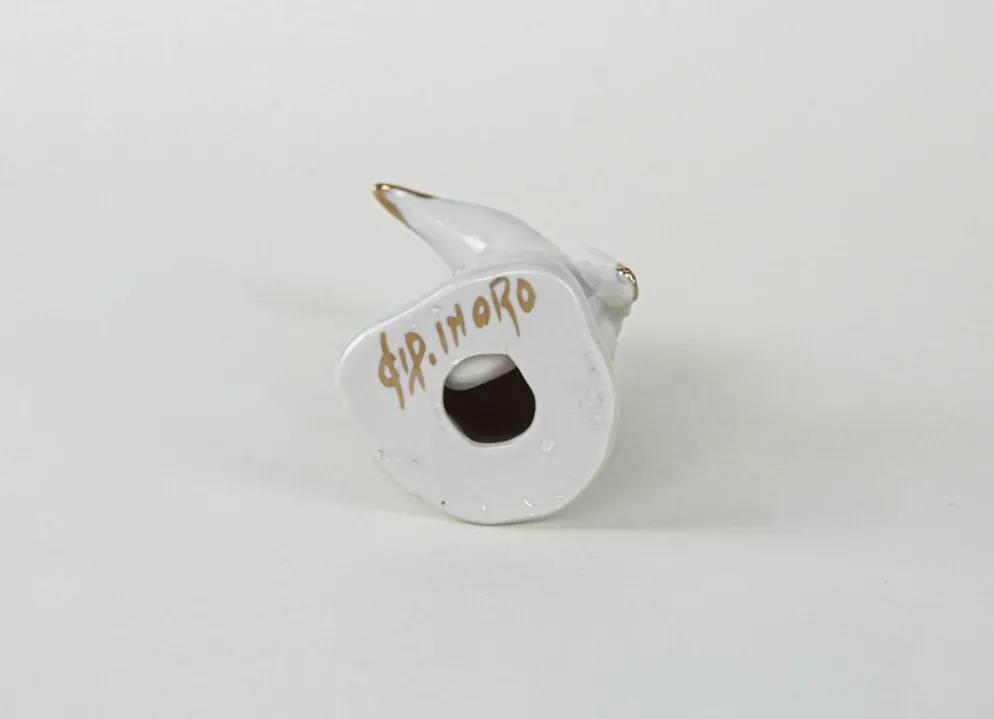 Figurine de pingouin en porcelaine, design italien, années 1970, fabriquée en Italie.