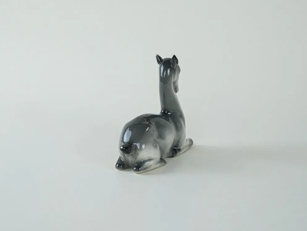 Figurine en céramique de cerf, design danois, années 1970, production : Danemark