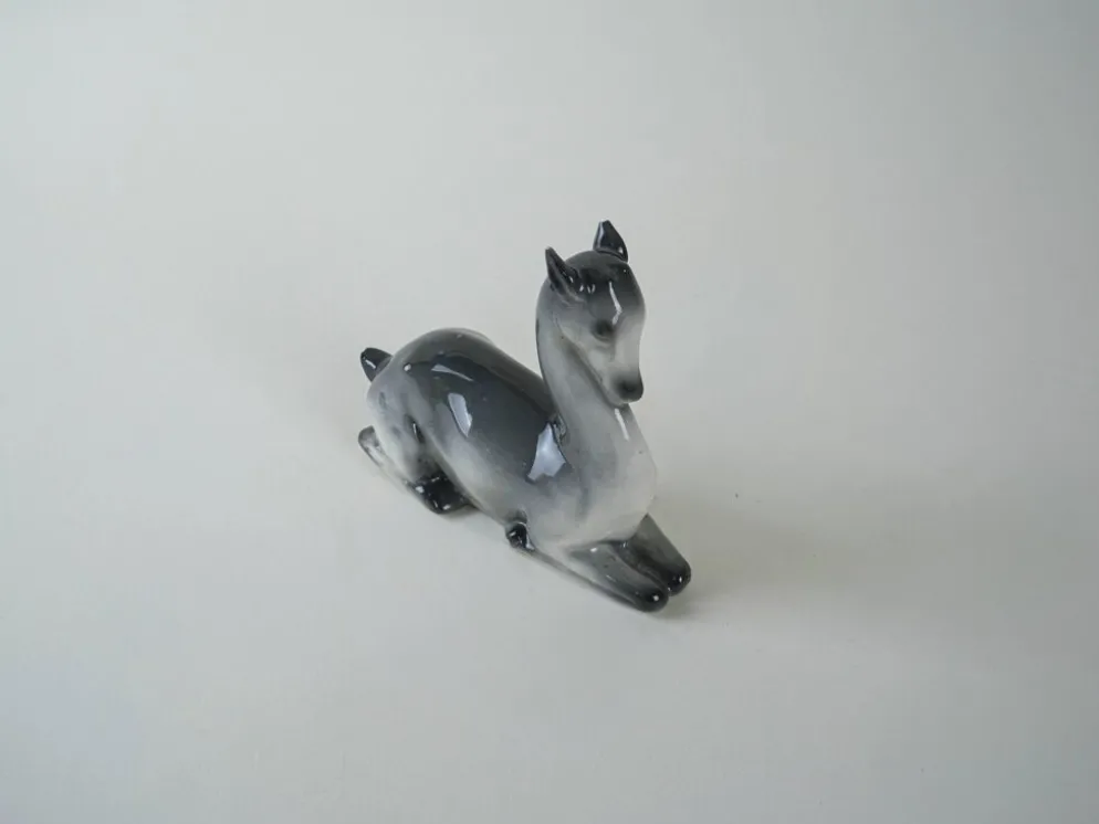 Figurine en céramique de cerf, design danois, années 1970, production : Danemark