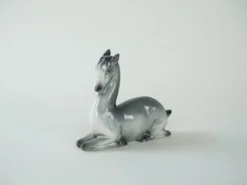 Figurine en céramique de cerf, design danois, années 1970, production : Danemark
