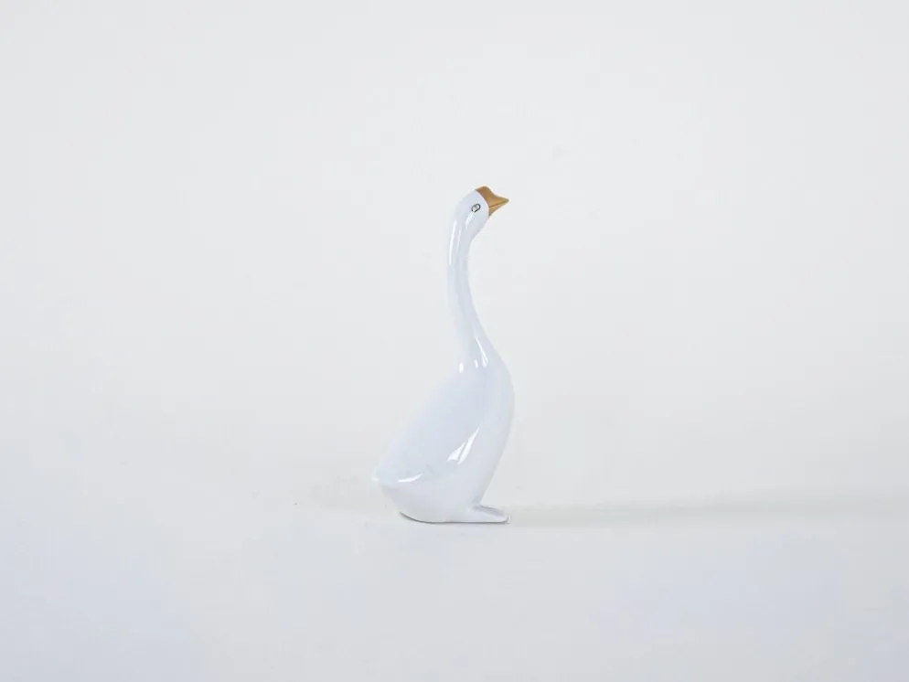 Figurine en porcelaine de oie, design hongrois, années 1960, fabriquée par Holloháza.