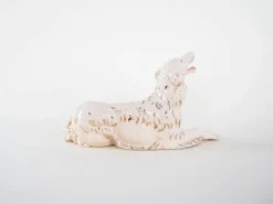Figurine en porcelaine d'un chien Borzoi, années 1960, fabriquée en Europe.