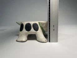 4 figurines animalières en bois – Art populaire asiatique, XXᵉ siècle