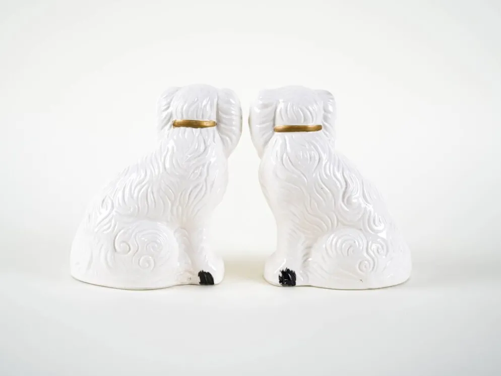 Figurines de chien en céramique, style anglais, années 1970, fabriquées en Angleterre.