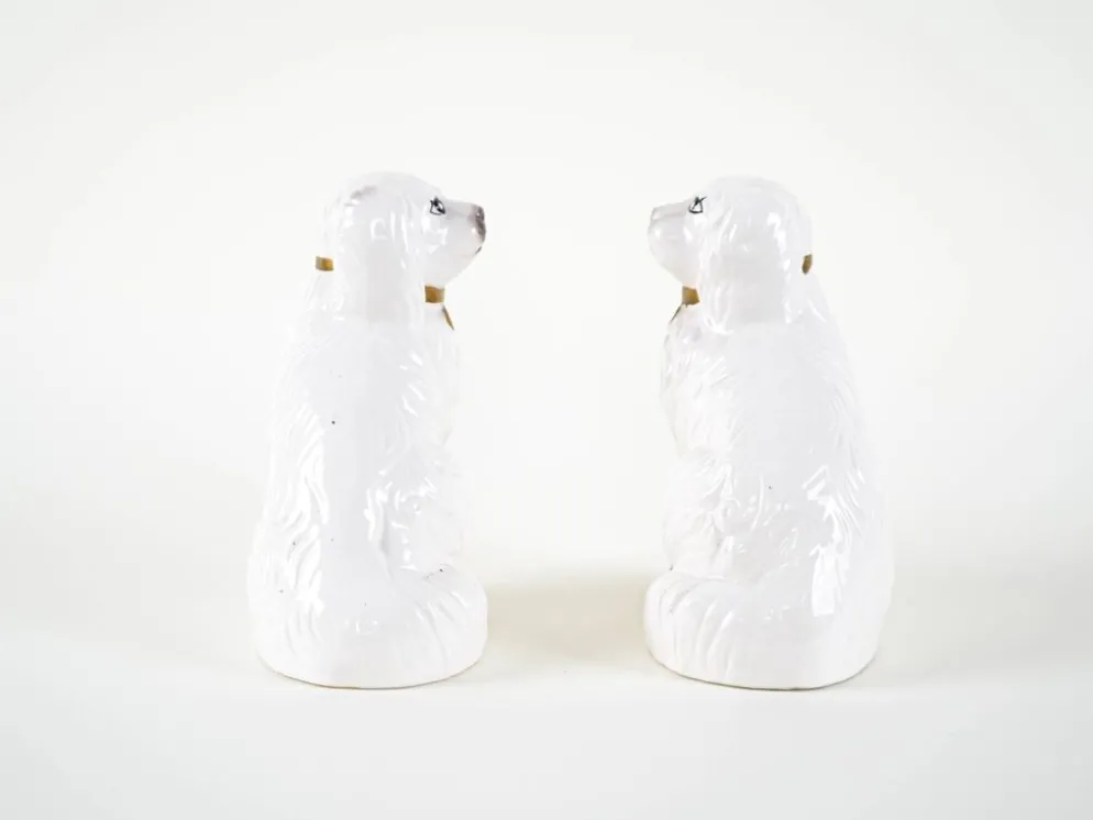 Figurines de chien en céramique, style anglais, années 1970, fabriquées en Angleterre.