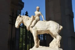 François Antoine Roume, Homme chevauchant un cheval de labour, vers 1935