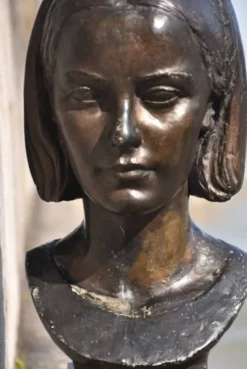 Gabriel Rispal, Buste de jeune femme (vers 1960)