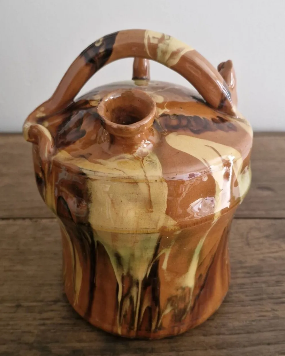 Gargoulette à décor jaspé