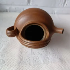 Gargoulette vintage fait main en grès marron vernissé