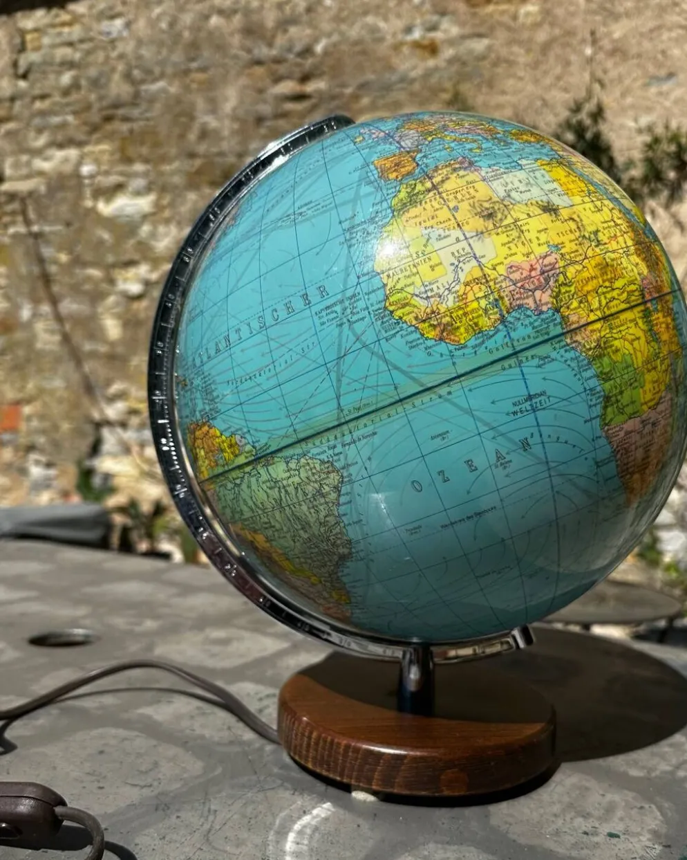 Globe terrestre 1970