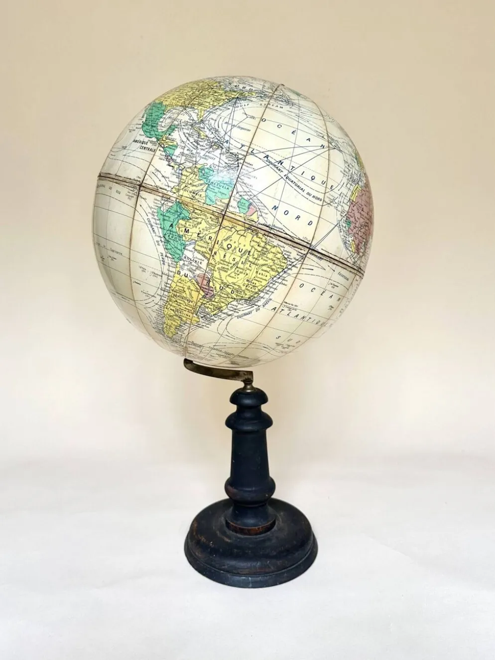 Globe terrestre Girard, Barrère et Thomas - 58 cm