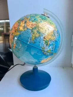 Globe terrestre lumineux années 70