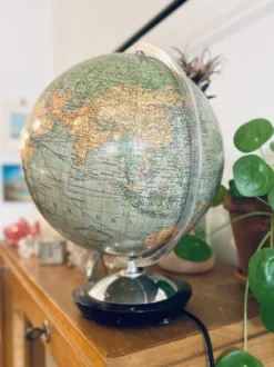 Globe terrestre lumineux Columbus Jordglob, Suède, 1950s