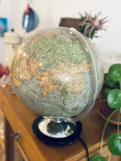 Globe terrestre lumineux Columbus Jordglob, Suède, 1950s