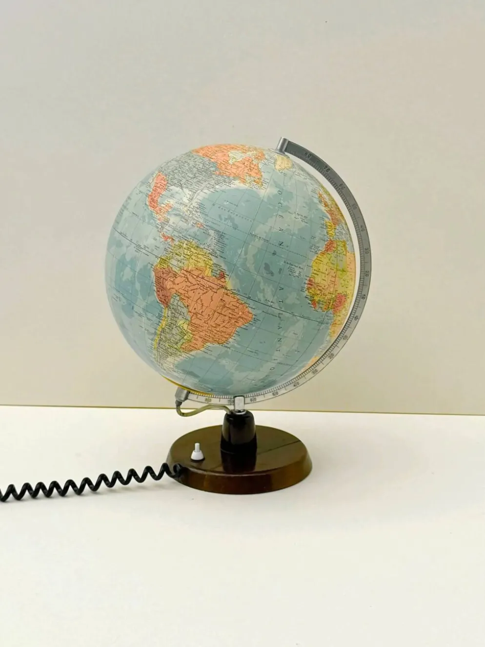 Globe terrestre lumineux de RÄTH en verre, bois et métal, Allemagne 1975